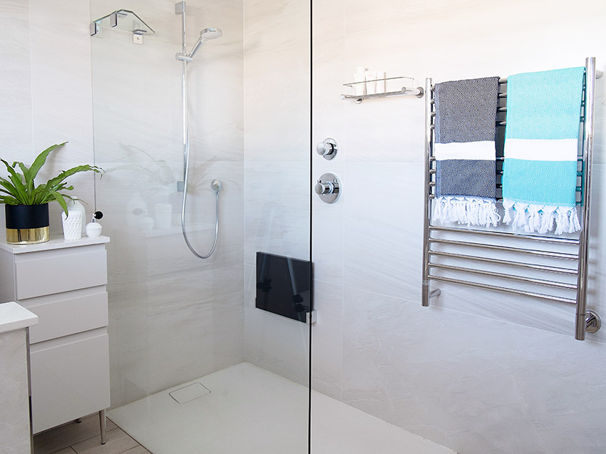House Alves Shower - Bespoke Bathrooms
