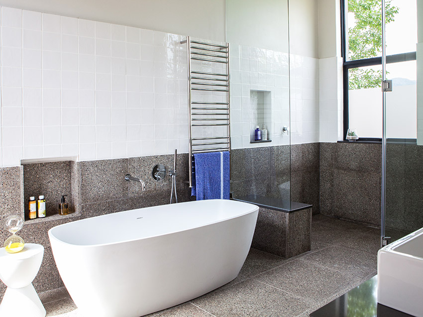 House De Villiers main en suite - Bespoke Bathrooms