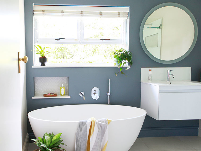 House-Galloway Guest Bathroom - Bespoke Bathrooms
